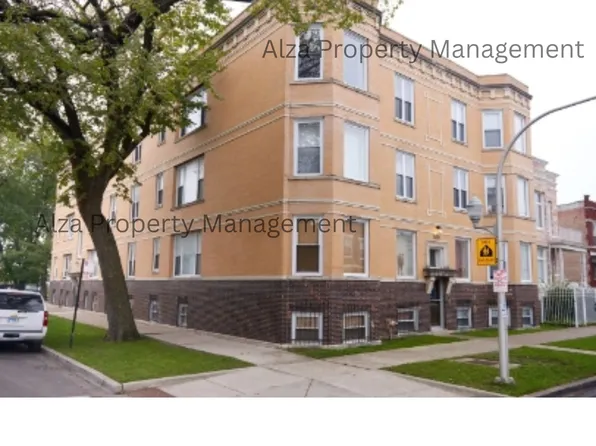 4101 W Gladys Ave APT 2E, Chicago, IL 60624