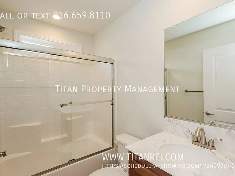 313 Vandenberg Cir #A — Photo 10