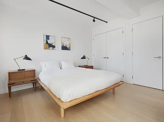 Sold by Hauseit LLC | media 8