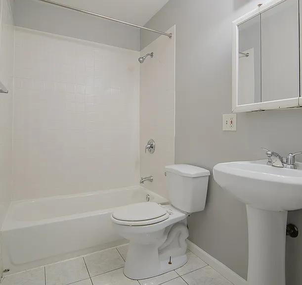 2328 W Washington Blvd #1 — Photo 19