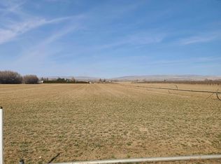 3960 E Edison Rd, Sunnyside, WA 98944