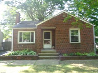 740 Oak Knoll Ave SE, Warren, OH