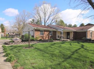 104 Apple Tree Ct, Fishers, IN