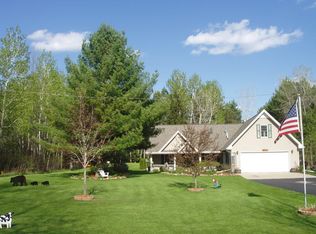 N2910 Poplar Ridge Ln, Peshtigo, WI 54157