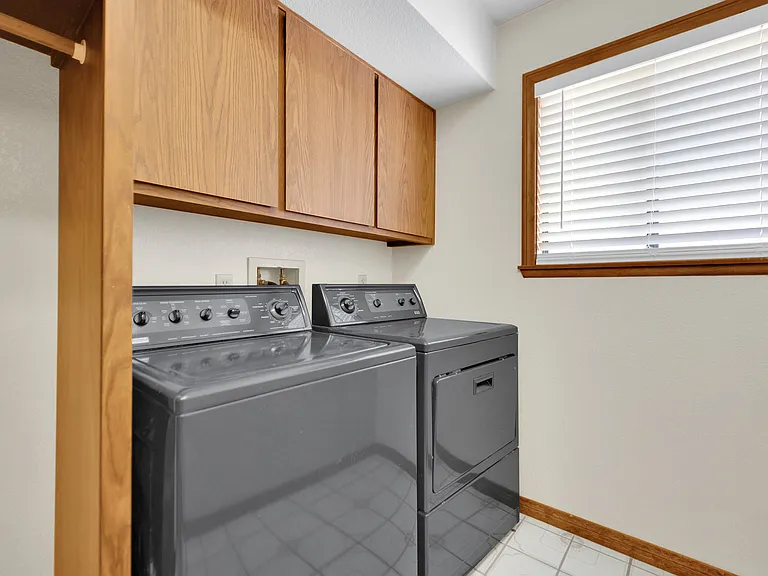 5576 W Rochelle Ave #24C24C — Photo 16