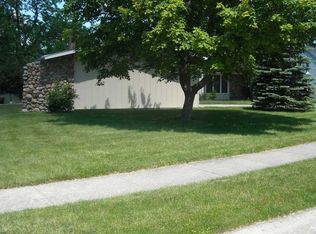11113 Westwind Dr, Fort Wayne, IN