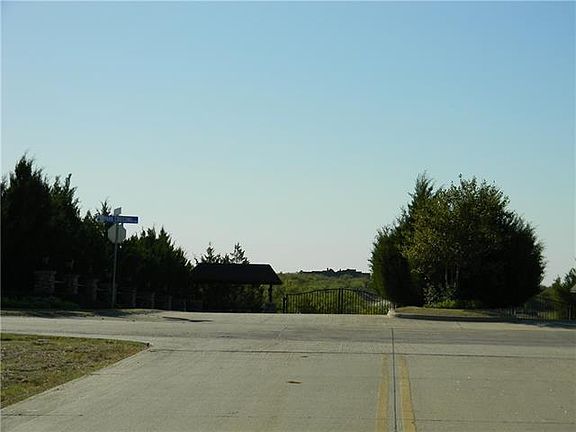 3rd image of 3079 Koscher Dr