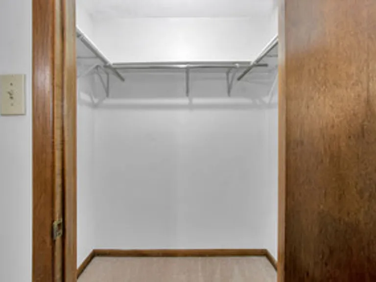 504 Harrow Rd — Photo 19