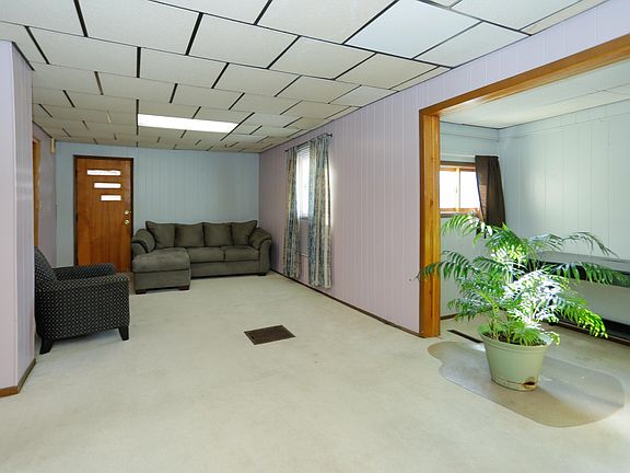 351 Kendall St-104