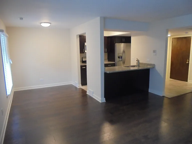 9836 Sayre Ave #13 — Photo 4