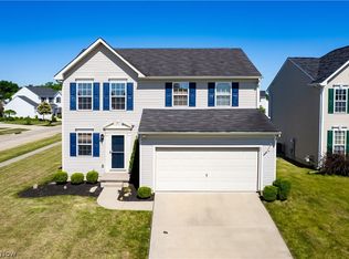 37446 Tail Feather Dr, North Ridgeville, OH 44039