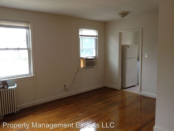5th image of 1101 N Kenilworth St APT 4