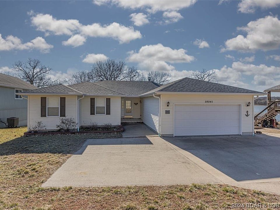 1st image of 28045 Oxbow Dr