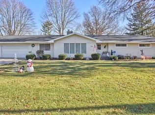 34 Lange Ave, Savoy, IL 61874