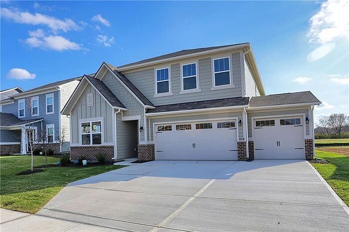 1st image of 2805 Bannerbrook Dr