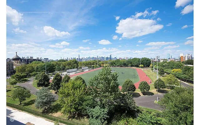 Rented by Douglas Elliman | media 23