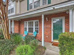 503 Yellow Hawthorn Cir, Summerville, SC 29483