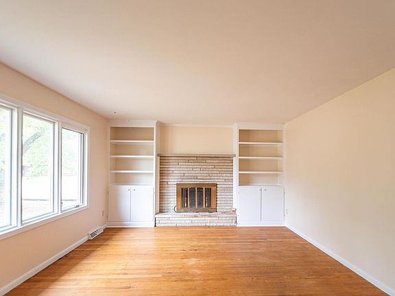 5th image of 500 S Wynnedale Dr