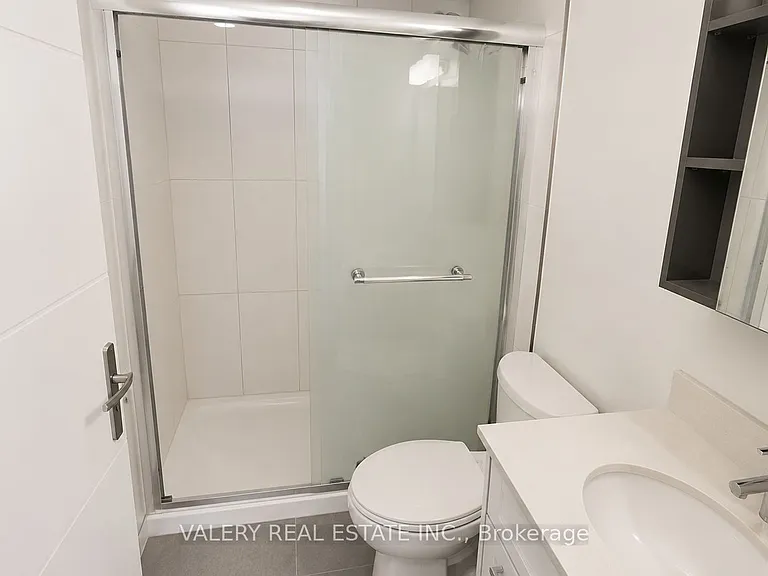 60 Frederick St #809 — Photo 10