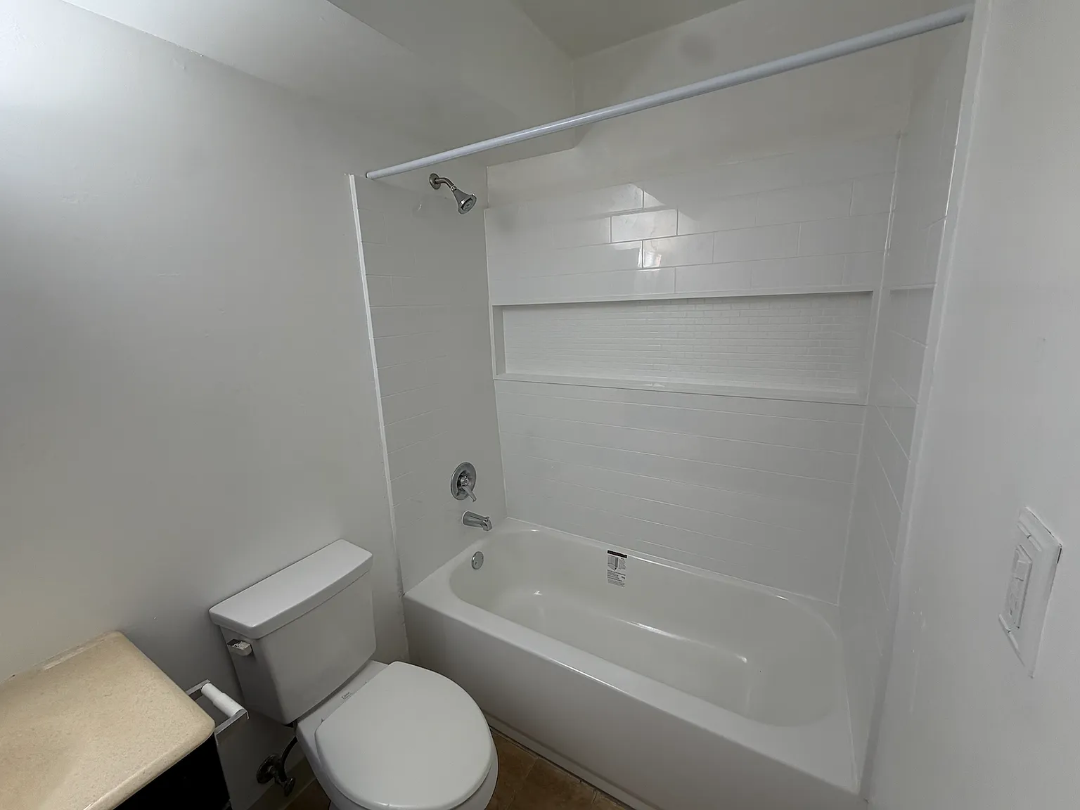 839 W College Blvd — Photo 1