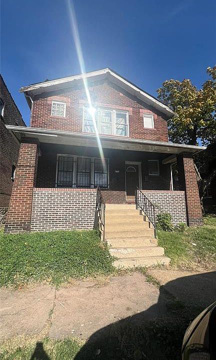1st image of 4111 E Lee Ave