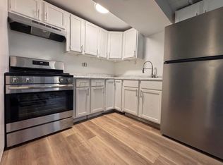 8645 Newland Ave #LL, Burbank, IL 60459