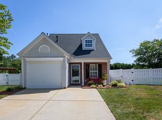 5304 Roan Mountain Pl, Raleigh, NC 27613