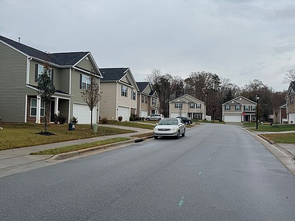 3rd image of 5140 Nokota Pl