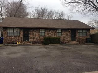 1804 Hutto St, Conway, AR 72032