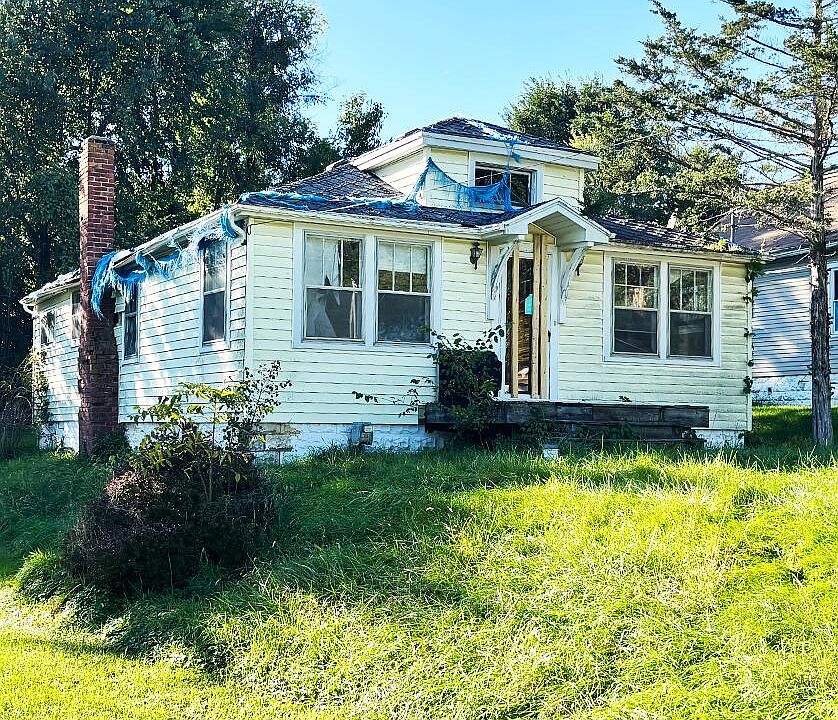 1st image of 1222 Knapp St