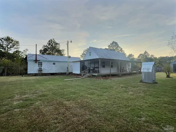 26663 Bruhn Rd, Elberta, AL 36530