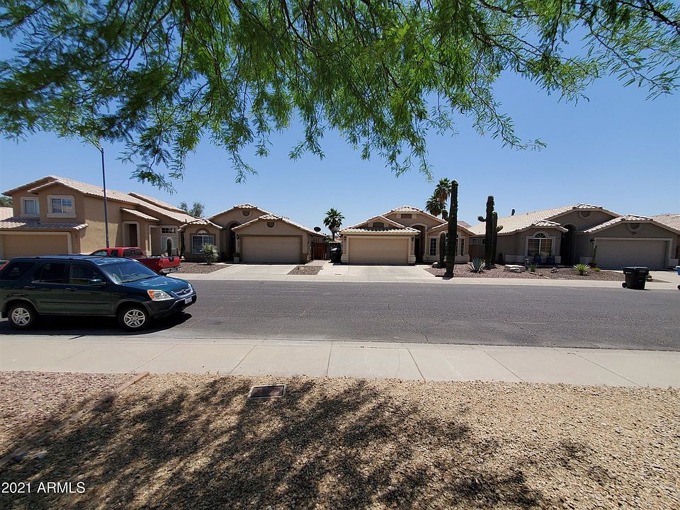 1st image of 2208 E Morrow Dr