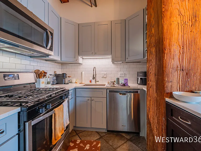 732 S Financial Pl #417 — Photo 3