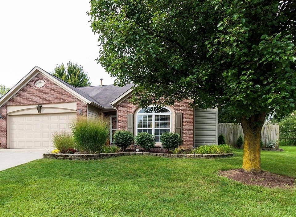 1st image of 9927 Suncoral Cir