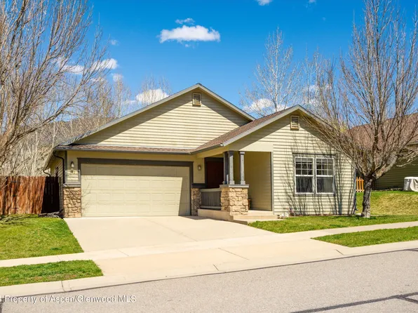 642 S Wild Horse Dr, New Castle, CO 81647