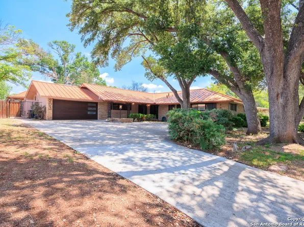 203 HERWECK DR, Castle Hills, TX 78213