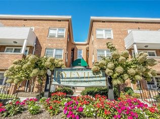 100 Theodore Fremd Ave, Rye, NY 10580