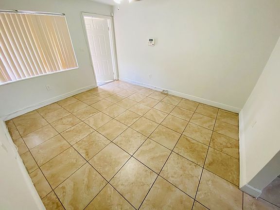 3rd image of 2125 NW 91st St #B6da488d2