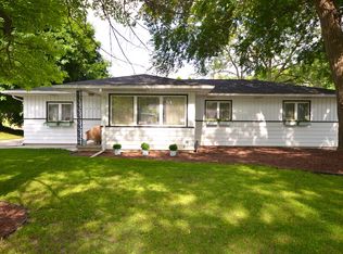 3422 Veralta Dr, Cedar Falls, IA 50613