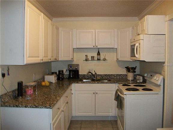 2nd image of 4710 W Lawn Ave