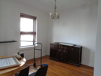Rented by Zikos Realty Services