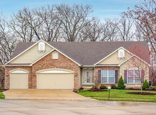 566 Heather Ridge Manor Ct, Wentzville, MO 63385
