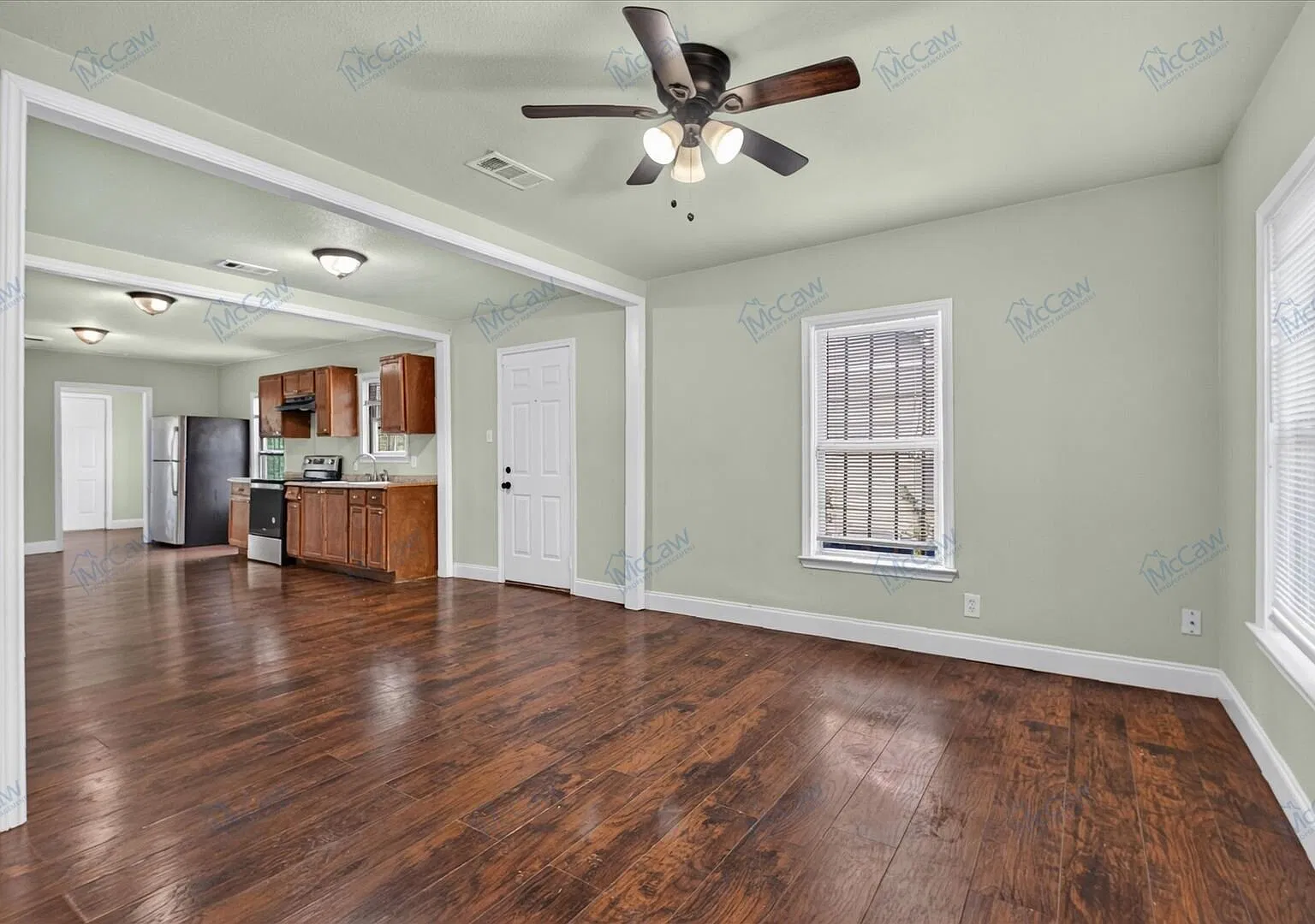 Charming Dallas Home Near Downtown & Major Attractions — Photo 4