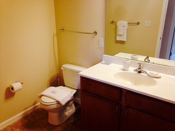 Spacious Bathroom