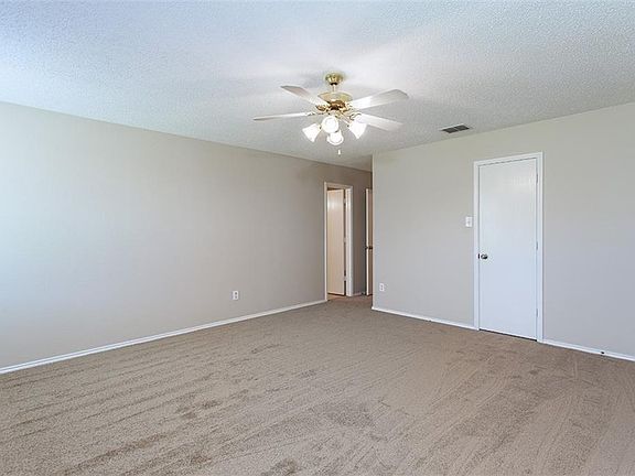 4th image of 5317 Still Canyon Dr