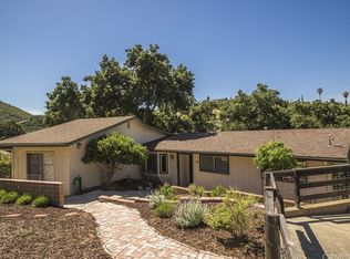 19 Hillcrest Dr, Paso Robles, CA 93446