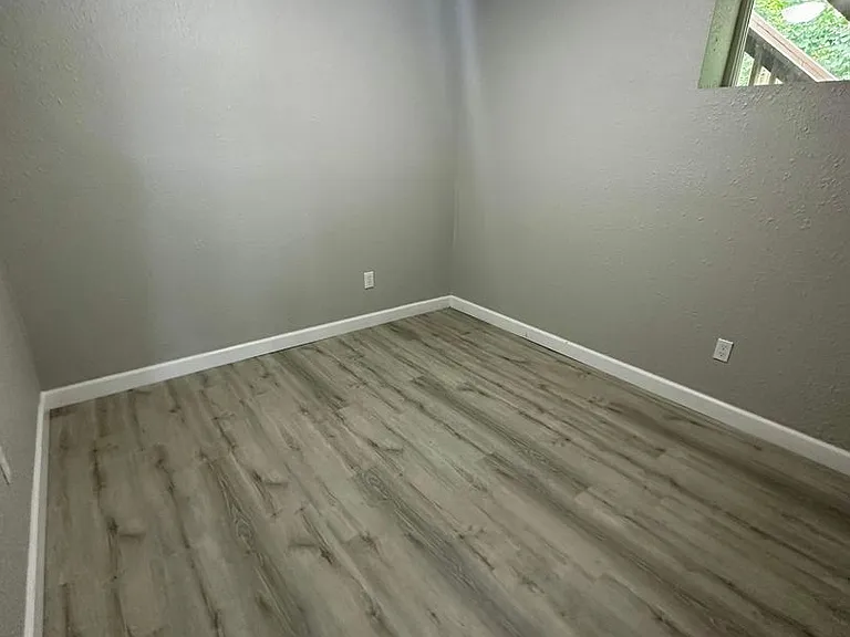 316 Scarsdale Cir #1A — Photo 7