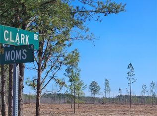 11 Clark Rd, Maxton, NC 28364