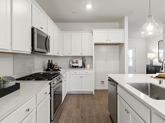 4th image of 1062 W Compass Dr