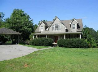 210 Lynn Ln, Canton, GA 30115